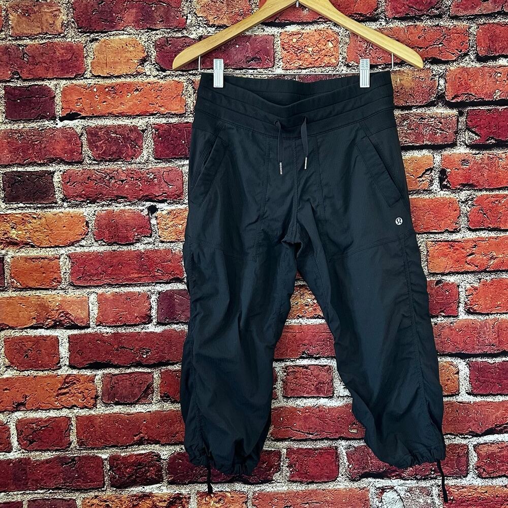 LULULEMON BLACK DANCE STUDIO CROP PANTS